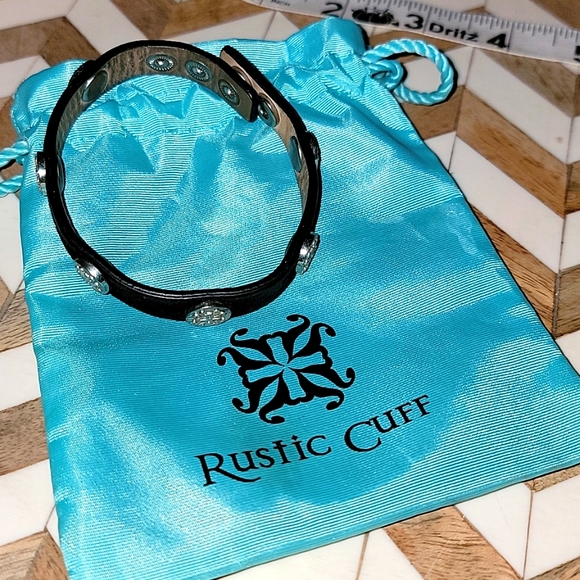 Rustic Cuff Bracelet - Picture 1 of 8